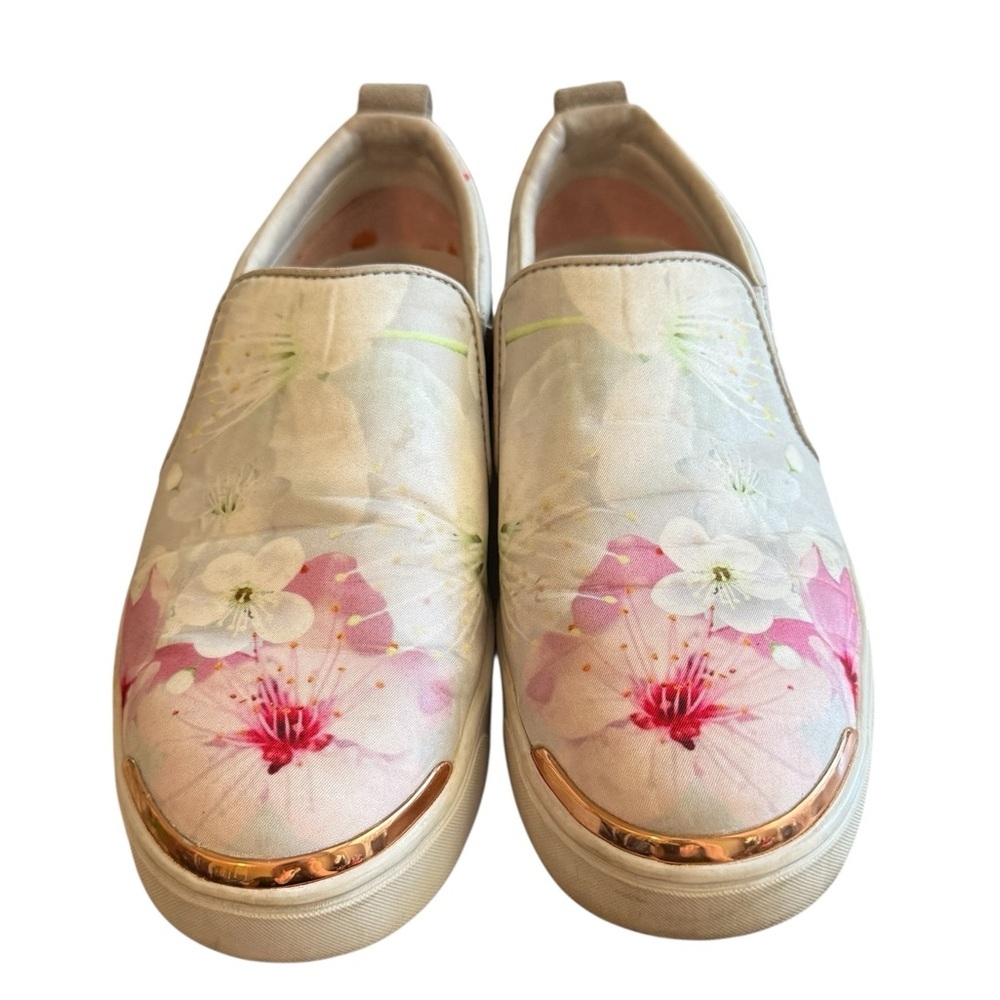 Ted Baker Tancey Slip on Sneakers White Pink Flora Women’s Size 6